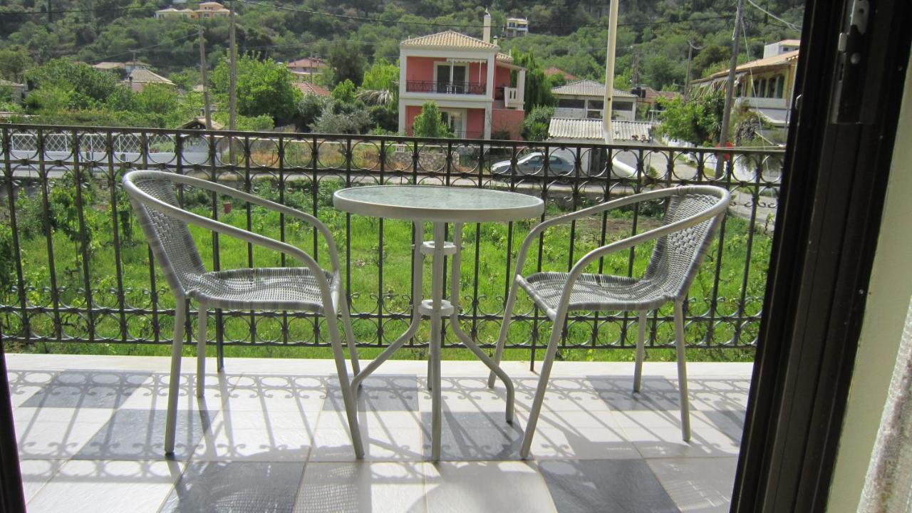 Studios Ermis Kalamítsi Exterior foto